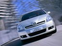 Photo: Car: Toyota Corolla Verso 1.8 VVT-i Luna